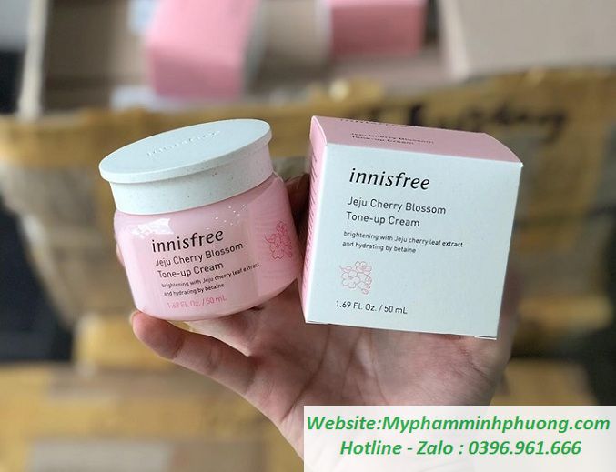 kem-duong-innisfree-jeju-cherry-blossom-tone-up-cream-50ml-677x519