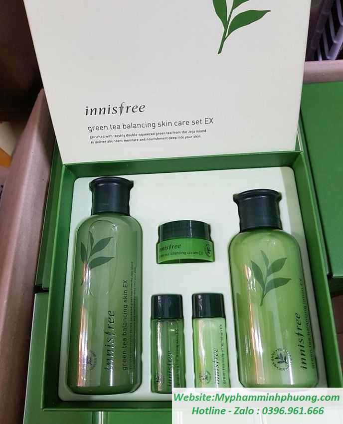 Set-duong-da-tra-xanh-innisfree-green-tea-balancing-skin-care-ex-688x851