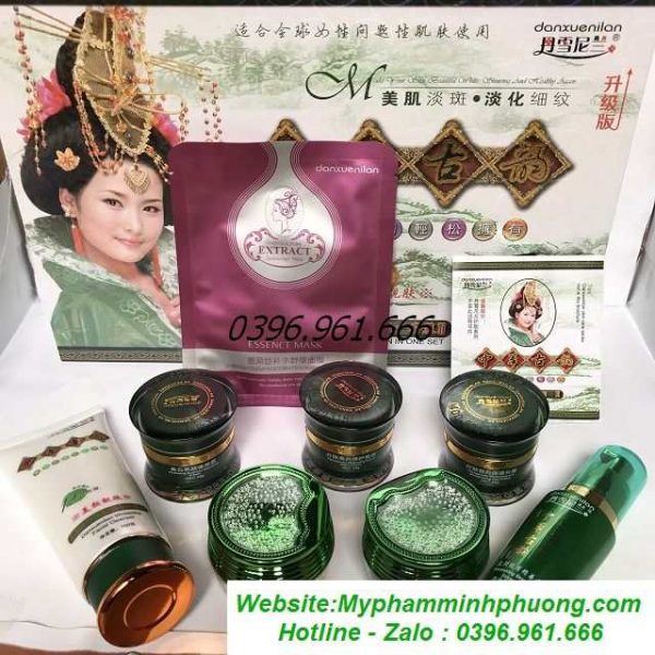 Bo-my-pham-hoang-cung-danxuenilan-tri-nam-tan-nhan-duong-trang-da-7in1-640x640-63,2kb Bo-my-pham-hoang-cung-danxuenilan-tri-nam-tan-nhan-duong-trang-da-7in1-640x640-63,2kb