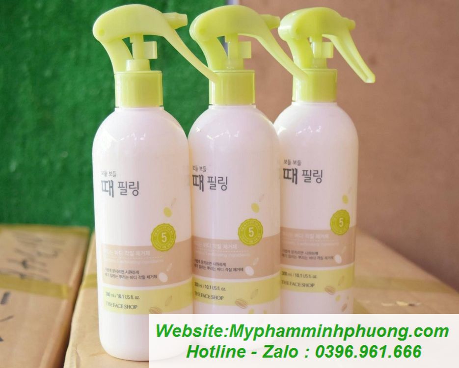 tay-da-chet-toan-body-scrub-spray-thefaceshop-300ml-1