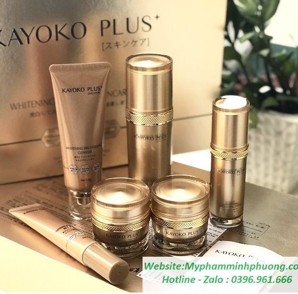 Bo-my-pham-tri-nam-trang-da-cao-cap-kayoko-plus-6in1-vang-650x591