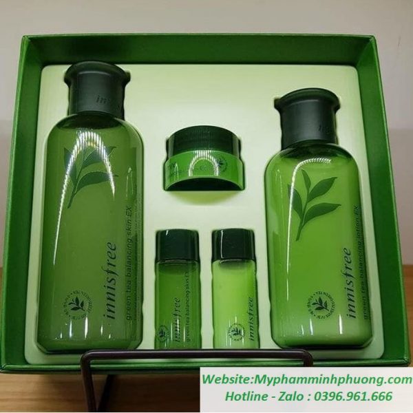 Set-duong-da-tra-xanh-innisfree-green-tea-balancing-skin-care-ex-713x702 Set-duong-da-tra-xanh-innisfree-green-tea-balancing-skin-care-ex-713x702