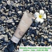 Sua-rua-mat-jeju-volcanic-lava-pore-cleansing-foam-699x699