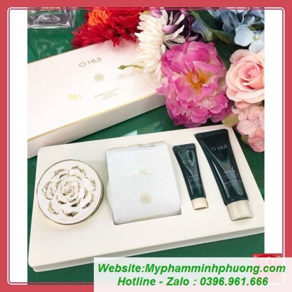 bo-phan-nuoc-duong-trang-ohui-ultimate-brightening-cushion-set-4-sp