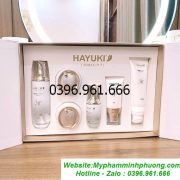 Bo-my-pham-hayuki-luxury-nhat-ban-tri-nam-duong-trang-tai-sinh-lan-da-600x569