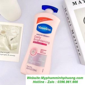 sua-duong-the-body-vaseline-725ml-my